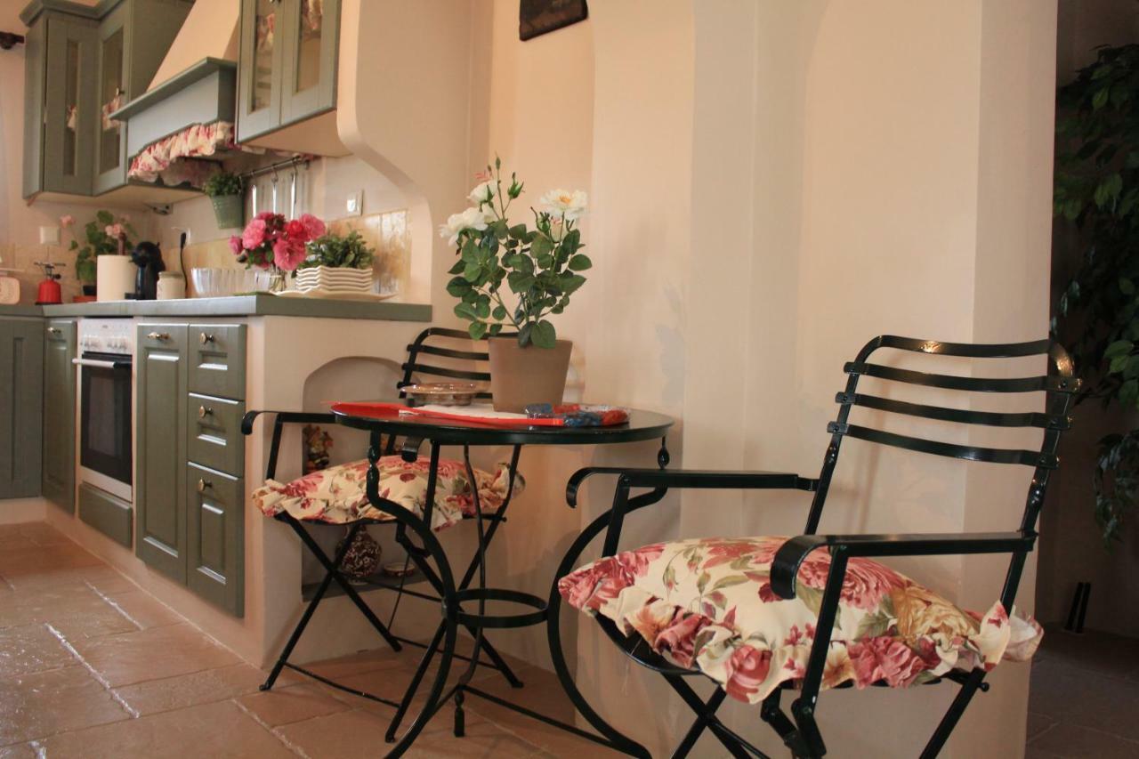 *Villa Pap-Live The Greek Hospitality In A Village* Nea Sampsounta Extérieur photo
