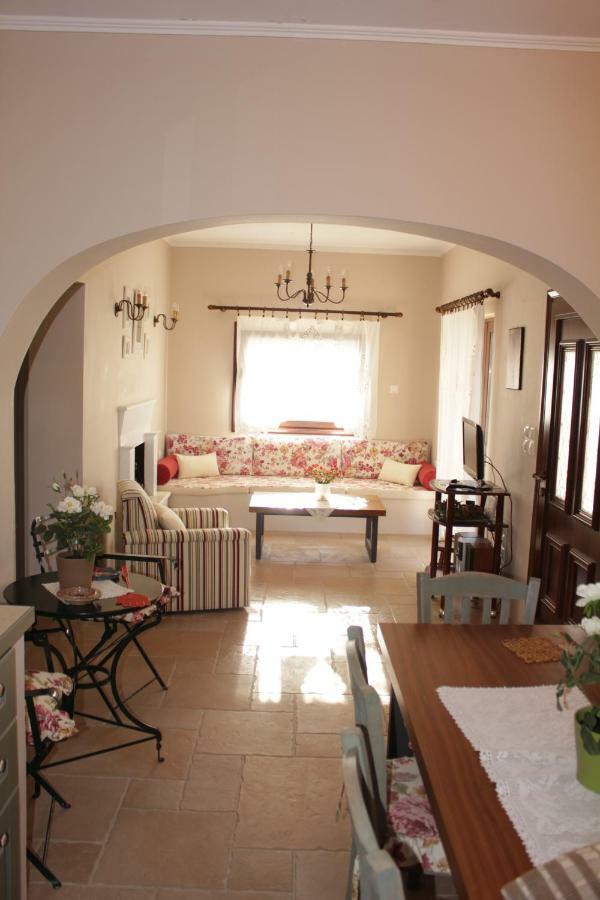 *Villa Pap-Live The Greek Hospitality In A Village* Nea Sampsounta Extérieur photo